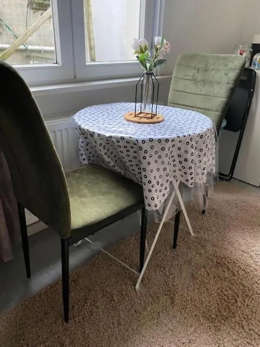 Big Private Apartment In The Heart Of Antwerpia Belgia